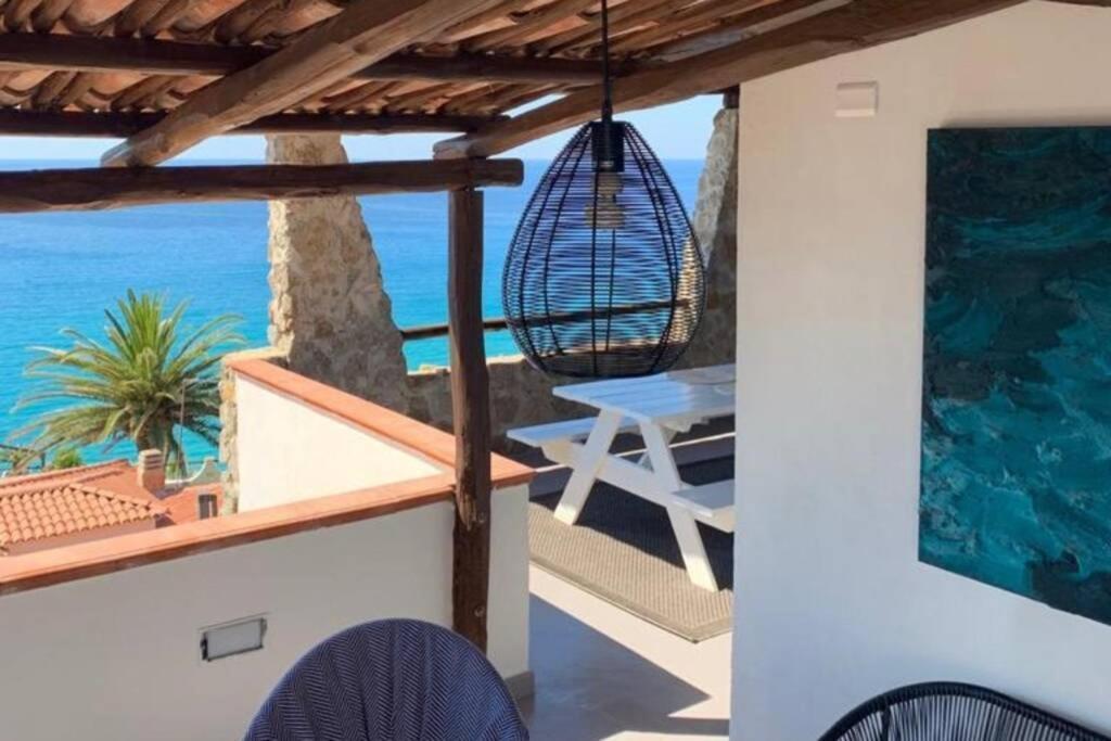 Boutique Apartment With Beach Within Walking Distance, Near Tropea Parghelia Eksteriør bilde