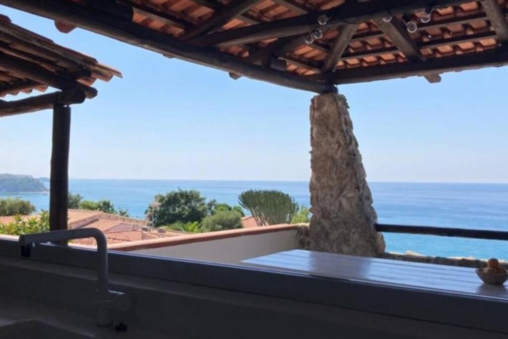 Boutique Apartment With Beach Within Walking Distance, Near Tropea Parghelia Eksteriør bilde